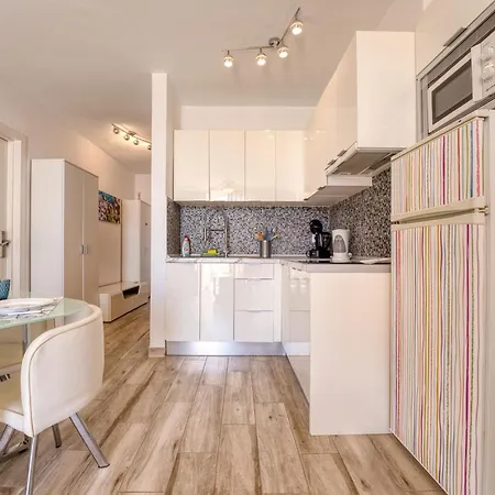 Апартаменти Con 1 Da Letto Con Vista Ov223 Адехе