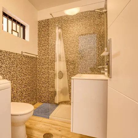 Con 1 Da Letto Con Vista Ov223